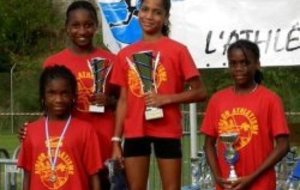 Des poussines au top