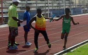 10 nov. Louis Achille - Mario dans un relais benjamins mixte