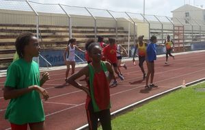 10 nov. Louis Achille - Relais BEF - Auriane, Manon, Maureen