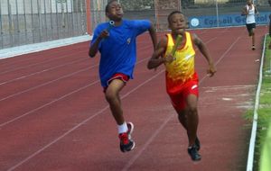 10 nov. Louis Achille - Relais MIM - Victoire sur le fil