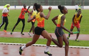 Triathlon BE-MI Lamentin - Jessie et Eléane, relais MIF