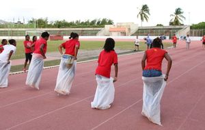 Manmay nou 2014 - les responsables d'ateliers décompressent