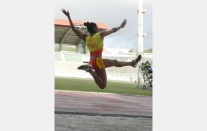 Champ. CA/JU/ES - Axelle longueur cadettes